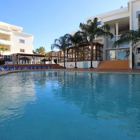 Apartamento Com Piscina Aparthotel