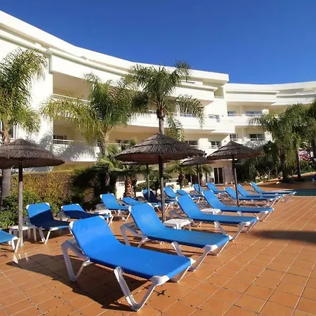 Apartamento Com Piscina Aparthotel