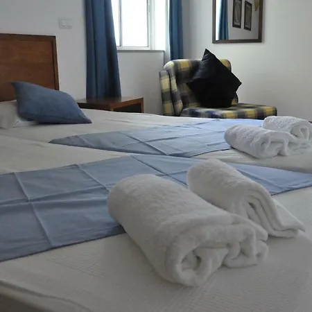 Apartamento Com Piscina Aparthotel *