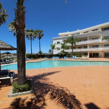 מלון דירות Apartamento Com Piscina