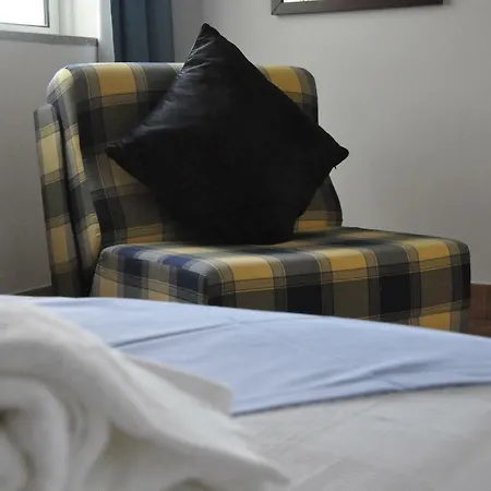 Apartamento Com Piscina מלון דירות *